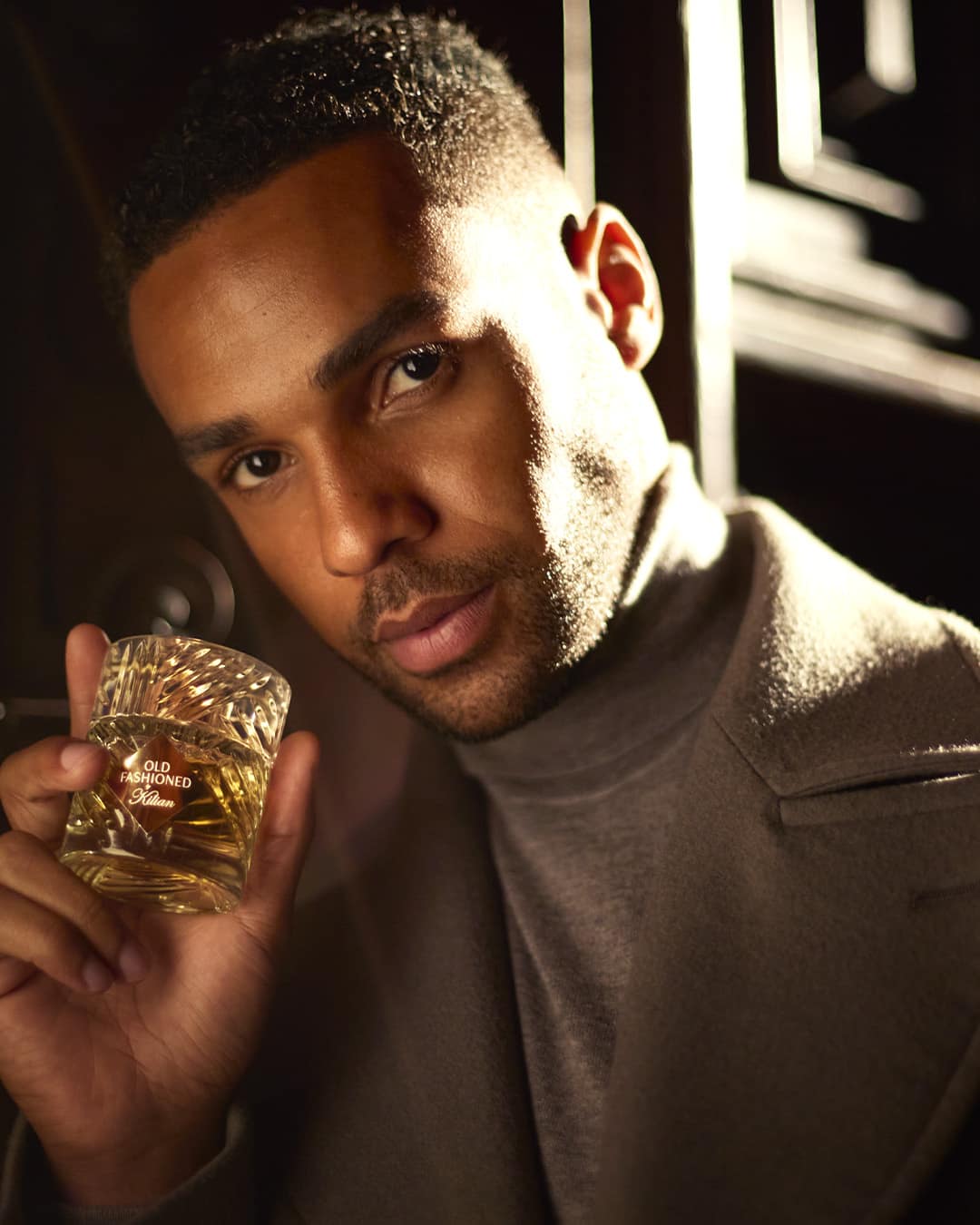 FY25_OLD-FASHIONED_DIGITAL CONTENT_LUCIEN_OF 50ML_2_RVB_1080x1350