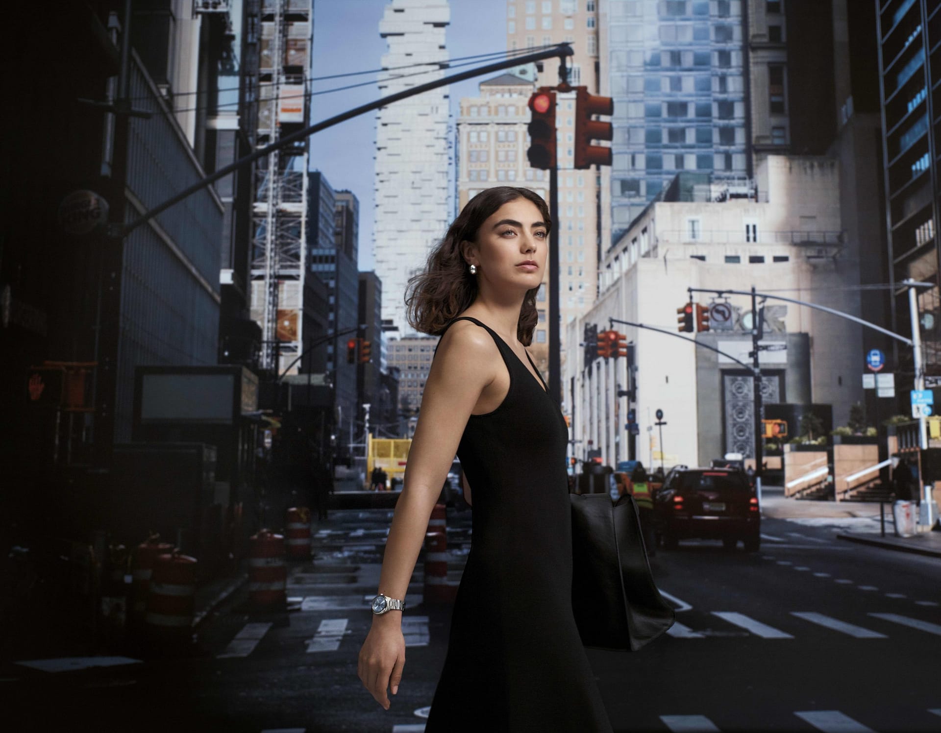 Tis-Adv-PRC100Solar-34mm-lifestyle-RBN04_SHOT_06_028_V3_HR