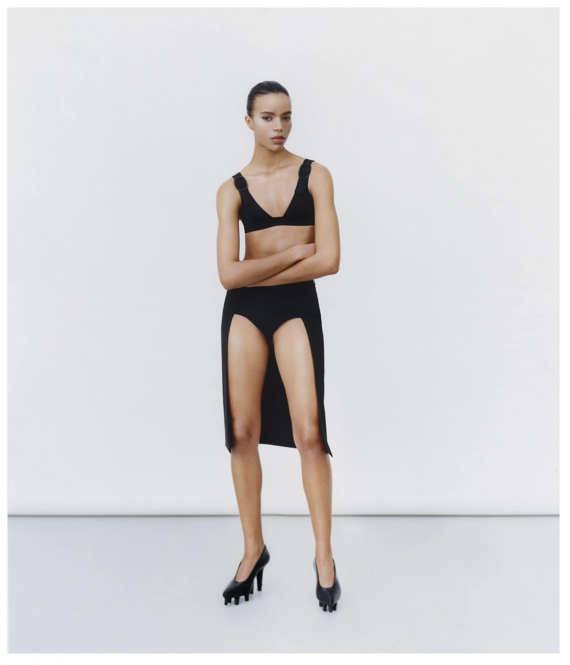 6.Marine Hunter_bikini_Calista Choley_Jaime Cabrera_Alex Francisco_Dani del Valle_Medina Muses_Jean Paul Gaultier