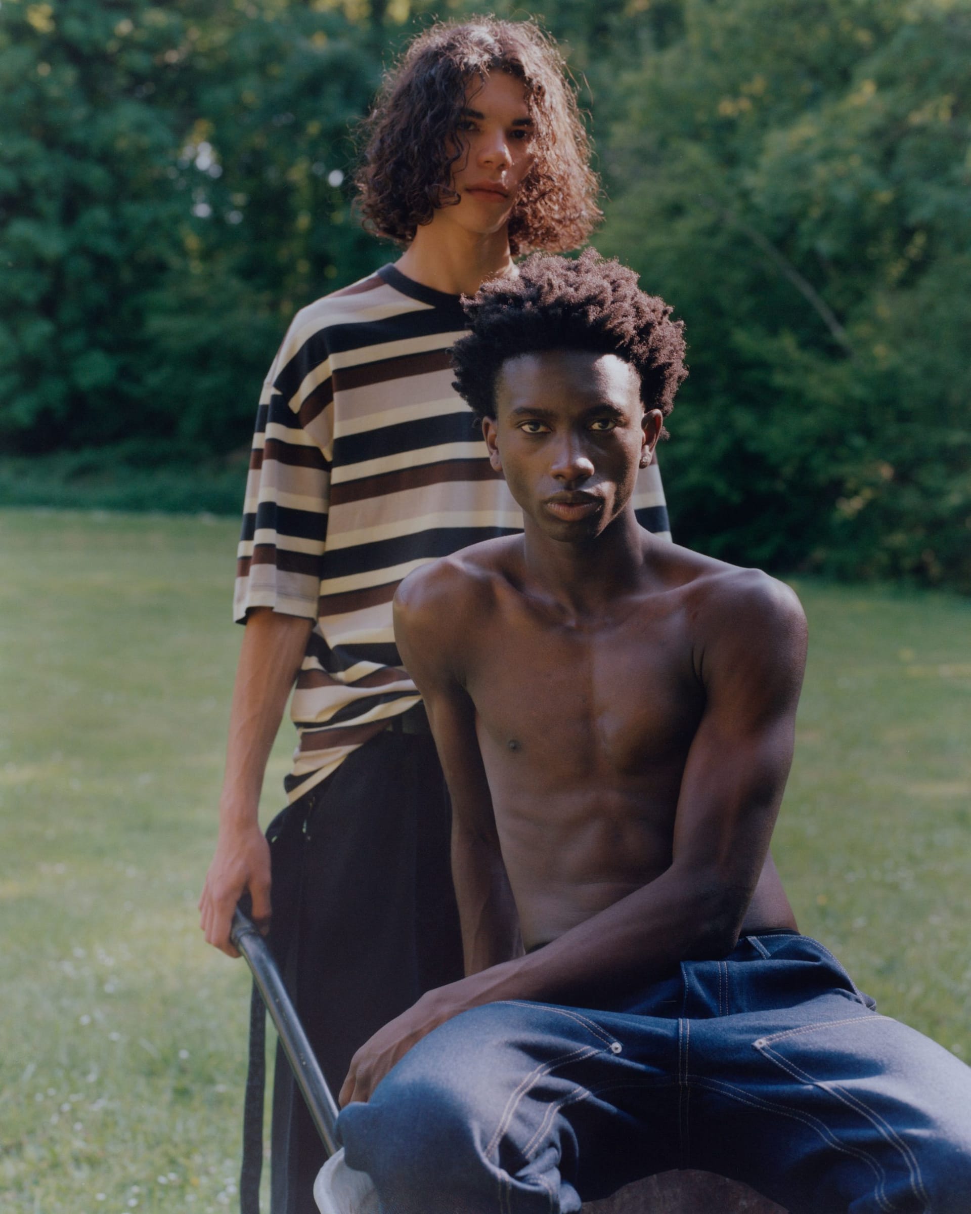 JUST SMILE FINAL CROPS – JAMES WESTON – ADRIAN BERNAL 23-10